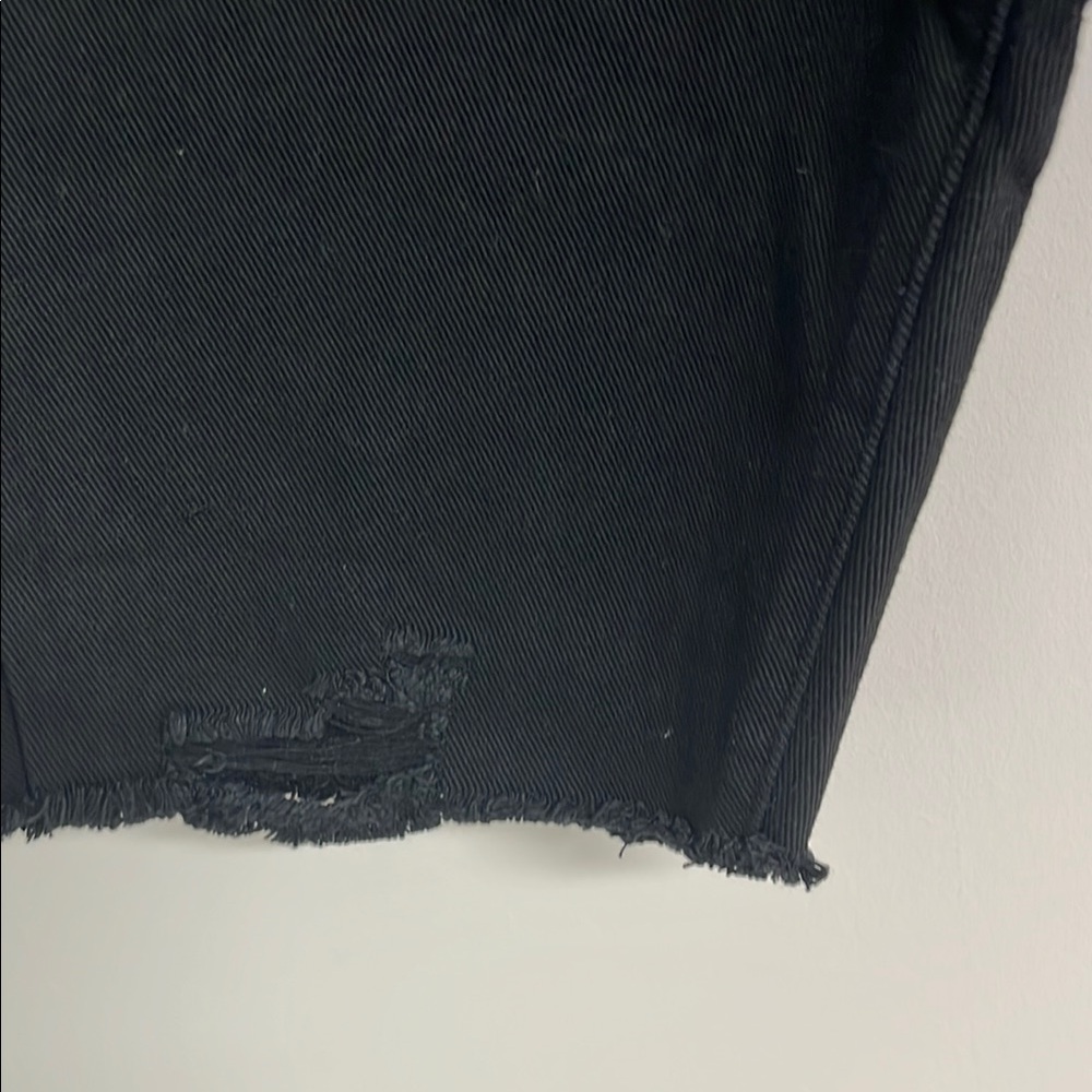 POL Black Jean Shorts Raw Cut-Off Hem - Picture 4 of 6